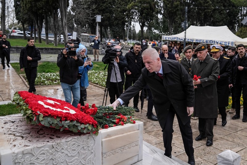 Milli şair Mehmet Akif Ersoy, İstiklal Marşı'nın kabulünün 103. yılında anıldı