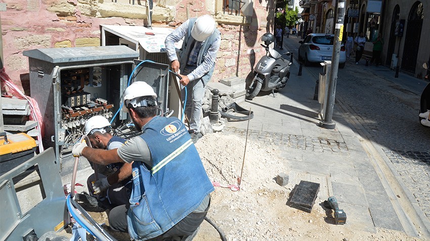 Elektrik kesintisi Çanakkale esnafını mağdur etti