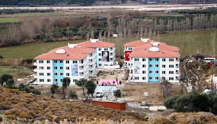 Maaş ödeyemeyen belediye'den,sosyal konut yapan belediye'ye