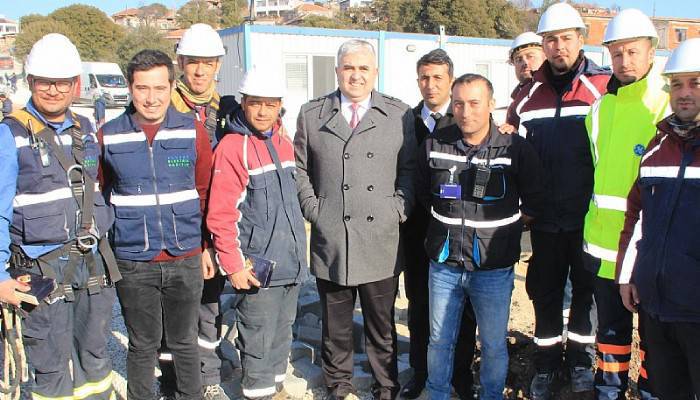  UEDAŞ yetkilileri deprem bölgesini ziyaret etti