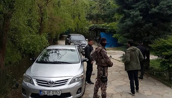  Sedat Şahin’in villasına operasyon polis kamerasında