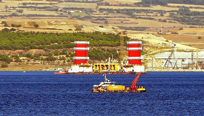 1915 Çanakkale Köprüsü ayakları, üçüncü bloklarla yükseldi