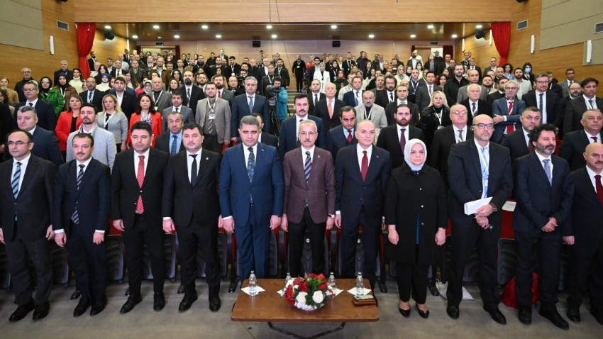 Ulaştırma ve Altyapı Bakanı Uraloğlu: ‘Sürdürülebilir Kentsel Ulaşım Projeleri’ İle Şehirler Daha Erişilebilir Olacak