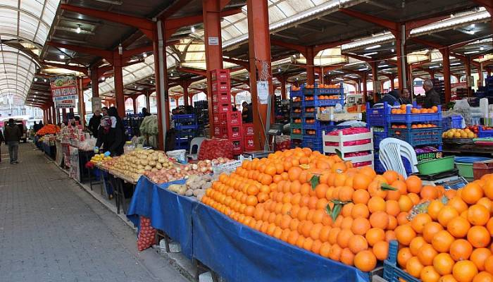 Bayramiç’te Pazar esnafından işgaliye bedeli alınmayacak