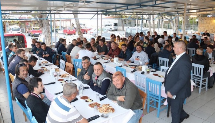 Geyikli Belediyesi çalışanları iftarda buluştu