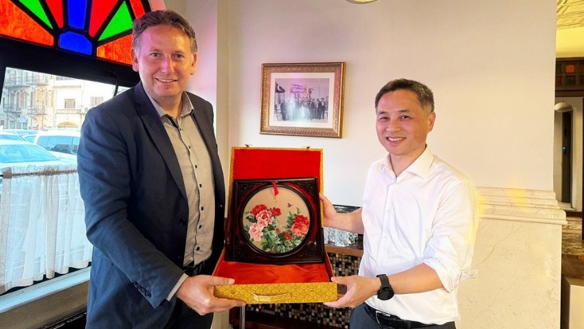 Çin İstanbul Başkonsolos Yardımcısı, Çanakkale'yi Ziyaret Ederek Turizm İşbirliğini Değerlendirdi
