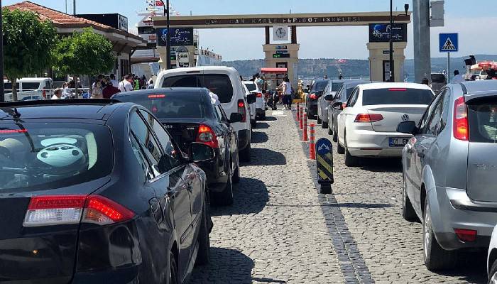 Çanakkale'de dönüş yoğunluğu başladı