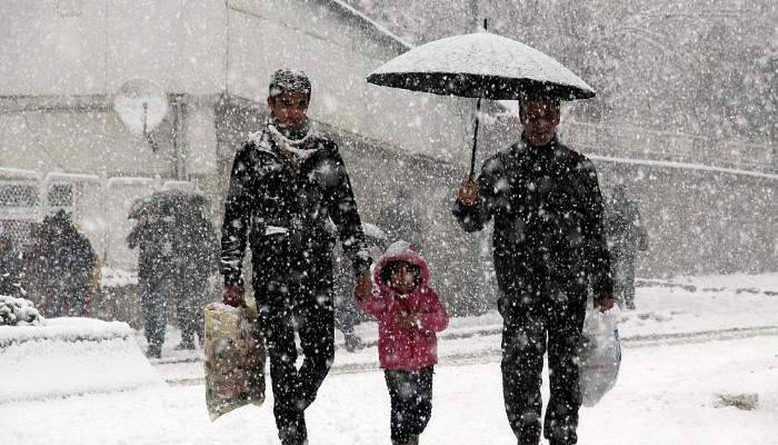 Çanakkale'de 20 cm üzerinde kar bekleniyor