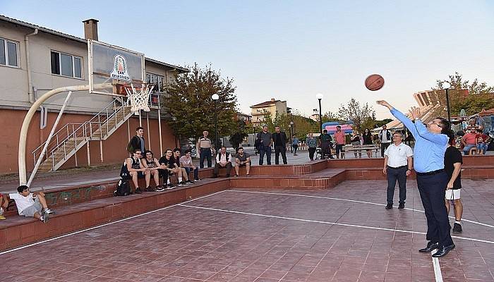 Çan Belediyesi, sokak basketbolu turnuvası düzenledi