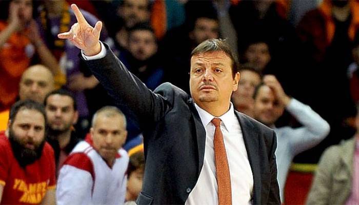  Ergin Ataman'dan tribün tepkisine cevap