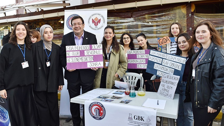 Başkan Erkek, ÇOMÜ'lü Öğrencilerle Bir Araya Geldi