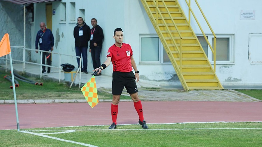 Çanakkaleli hakem Tuncay Ercan Süper Lig’e yükseltildi