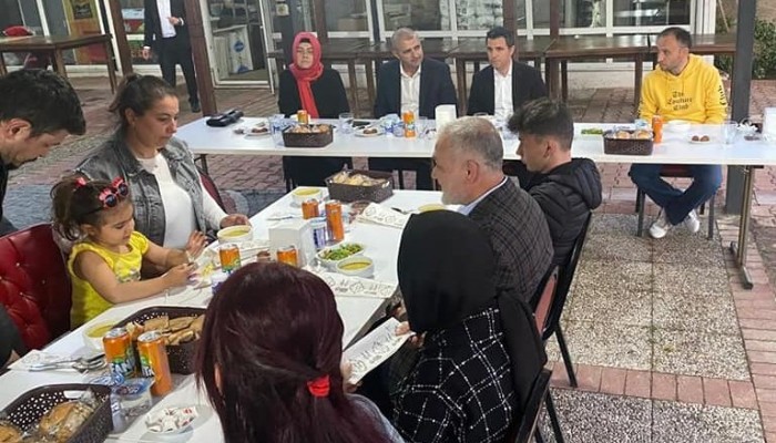 Ayvacık Öğretmen Evi’nde iftar verildi