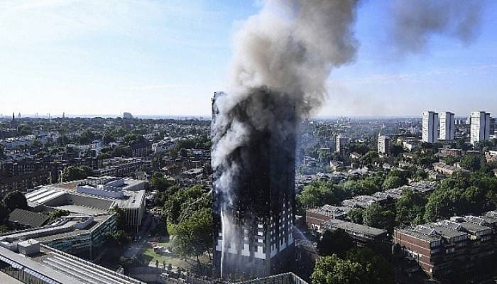 Londra'da ölenlerin sayısı 58'e yükseldi