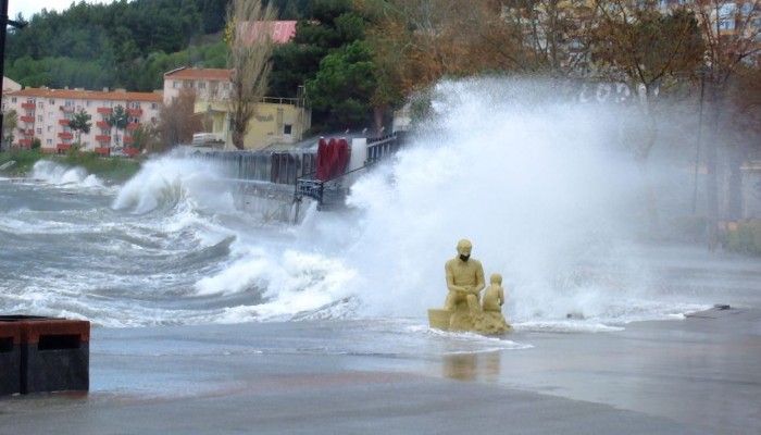 Çanakkale’ Ye Fırtına Ve Yağış Uyarısı!