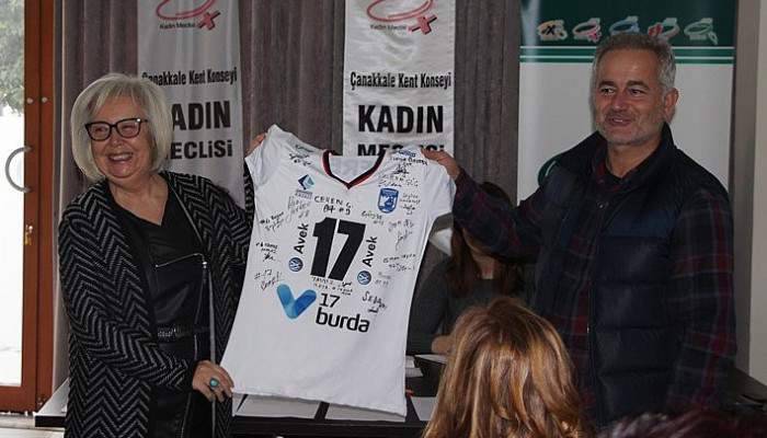 Kadın Meclisinde Voleybol Başkanları