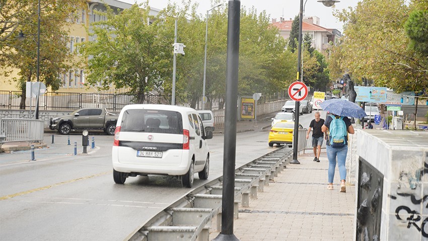 Çanakkale güne yağmurla uyandı