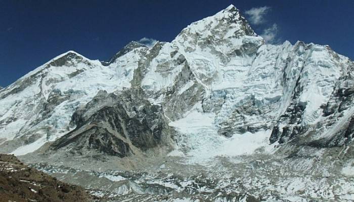  Everest Dağı’nın yüksekliği yeniden ölçülecek 