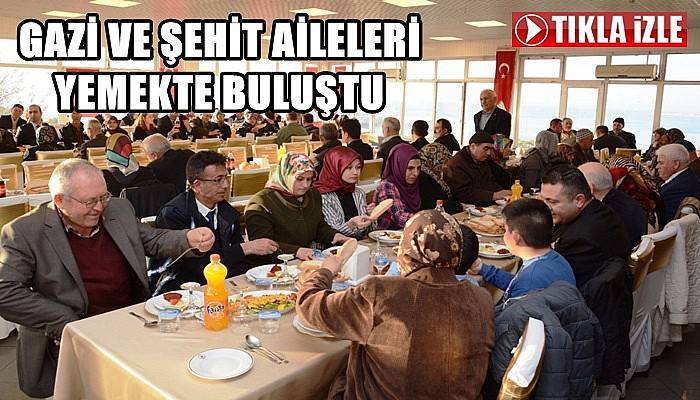 Gazi Ve Şehit Aileleri Yemekte Buluştu