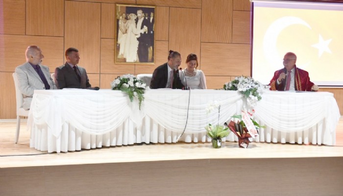 Yeni Nikah Salonunda İlk Nikahı Başkan Gökhan Kıydı