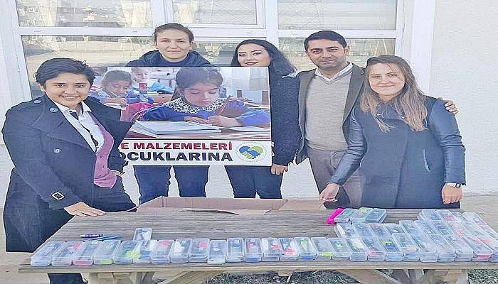 Kırtasiye malzemeleri köy çocuklarına 