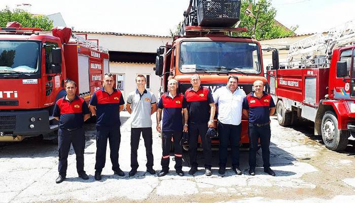 Gelibolu itfaiyesinden çiftçilere anız uyarısı