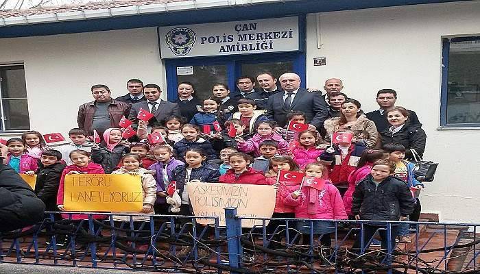  Öğrencilerden, jandarma ve polise ziyaret