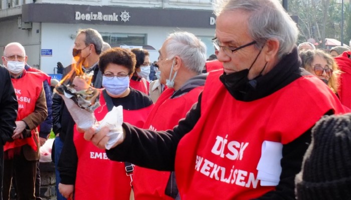 DİSK EMEKLİ SEN ÜYELERİ BORDRO VE FATURA YAKTI