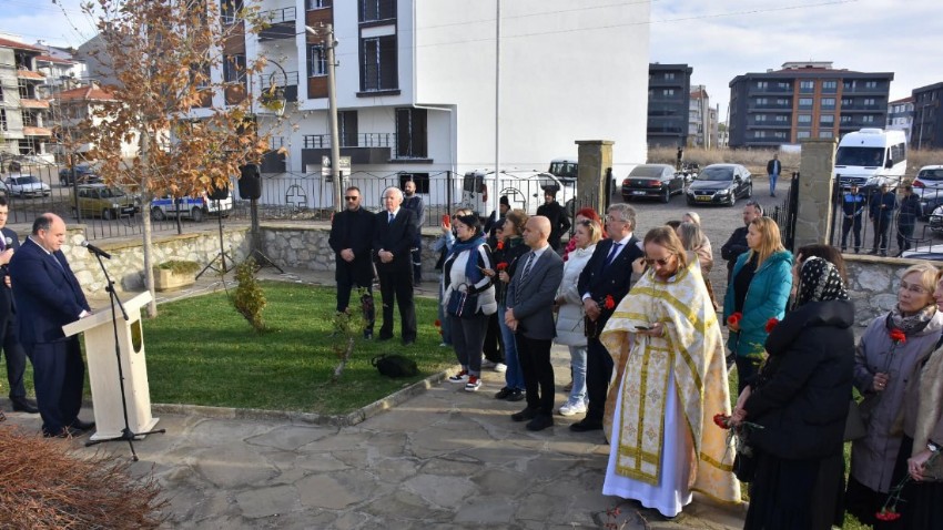 Gelibolu’da Tarihe Saygı: Beyaz Rusların İzleri Anıldı