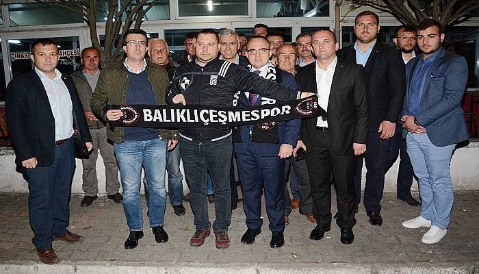 Turan Balıklıçeşmespor'un Atkısını Taktı