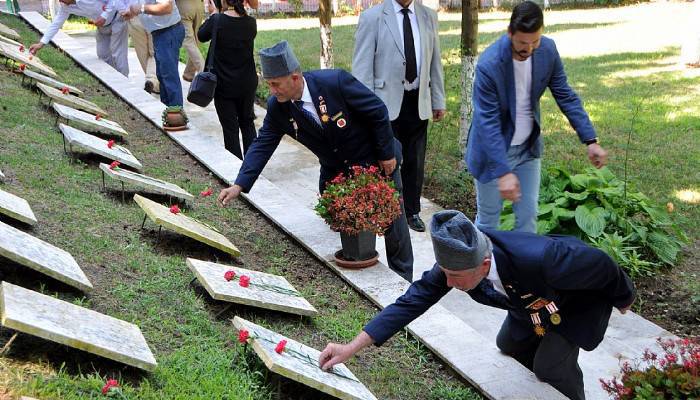 Lapseki'de 15 Temmuz şehitleri anıldı