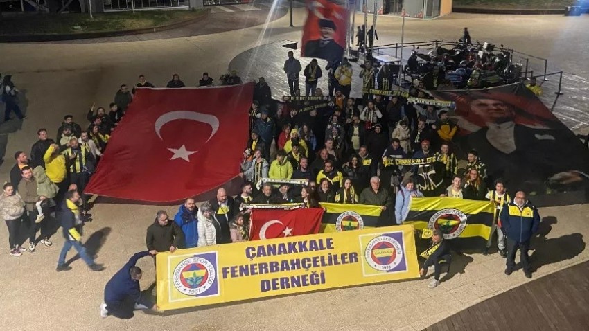 Fenerbahçeliler ‘Zaferin Rengi’ Filmini Sinemada İzlediler