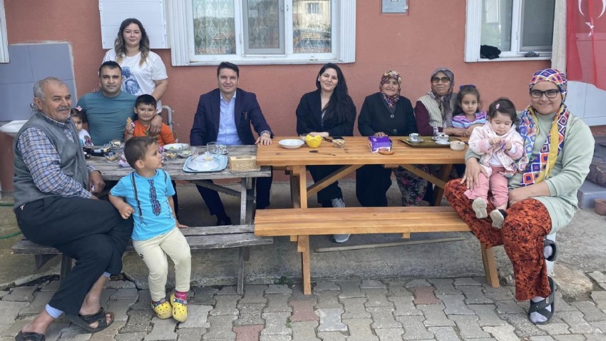 Yenice Kaymakamı Musa Göktaş, Şehit Annelerini Anneler Günü’nde Yalnız Bırakmadı