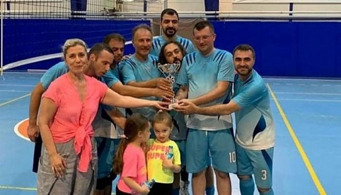 ÖĞRETMENLER ARASI VOLEYBOL TURNUVASI SONA ERDİ