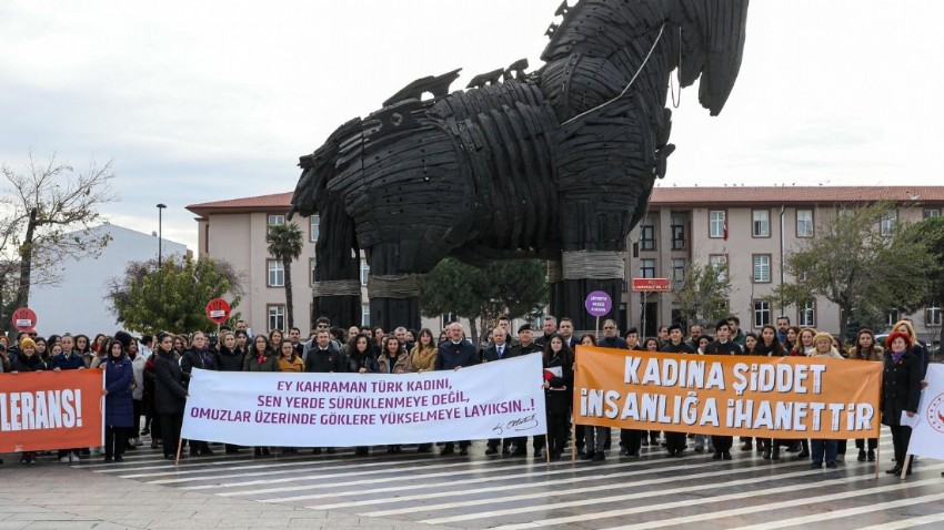 Şiddete Karşı Tek Yürek