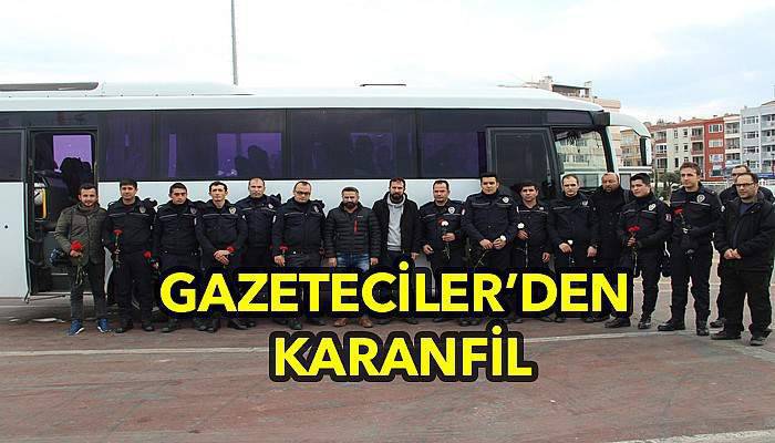  Gazetecilerden çevik kuvvete karanfil