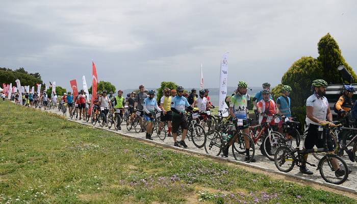 Gelibolu Yarımadası'nda pedallar şehitler anısına çevrildi