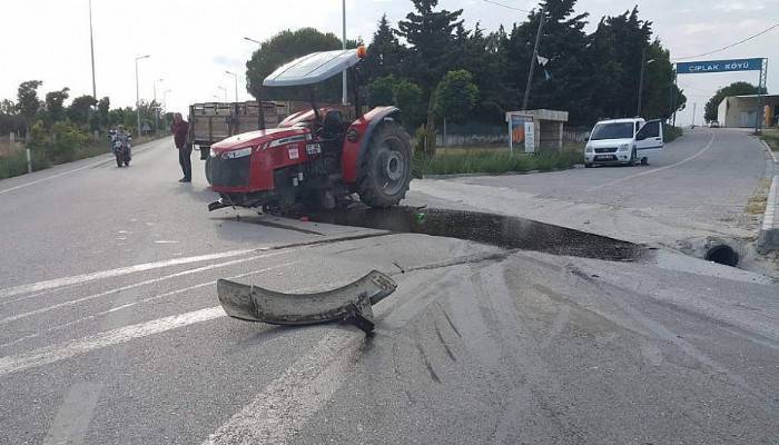 Tarım işçilerini taşıyan minibüs ile traktör çarpıştı: 18 yaralı