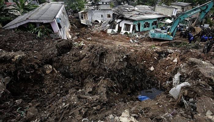  Sri Lanka'daki çöp dağı patlamasında ölü sayısı 19'a yükseldi