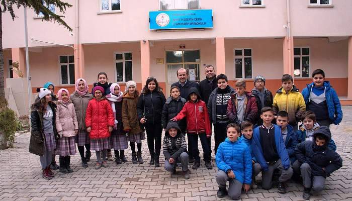 Öğrencilerden polislere duygulandıran mektup