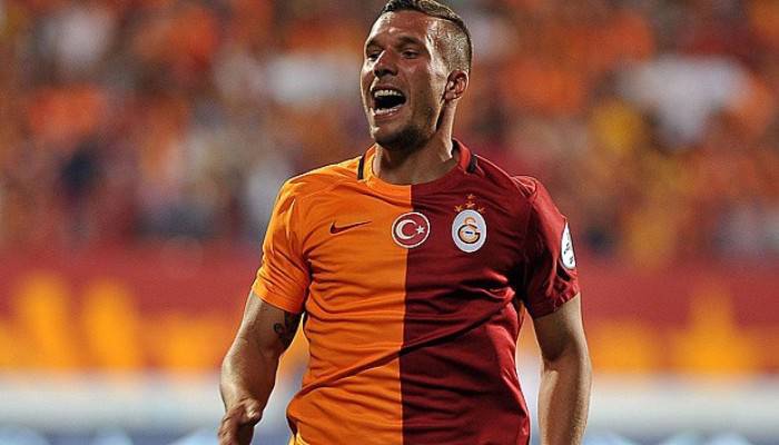  Podolski, Almanya Milli Takımı'na veda ediyor