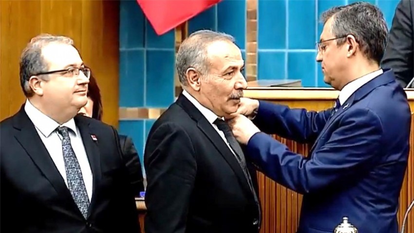 Saim Zileli, CHP Rozetiyle Eceabat Belediye Başkanlığı İçin Yola Çıktı