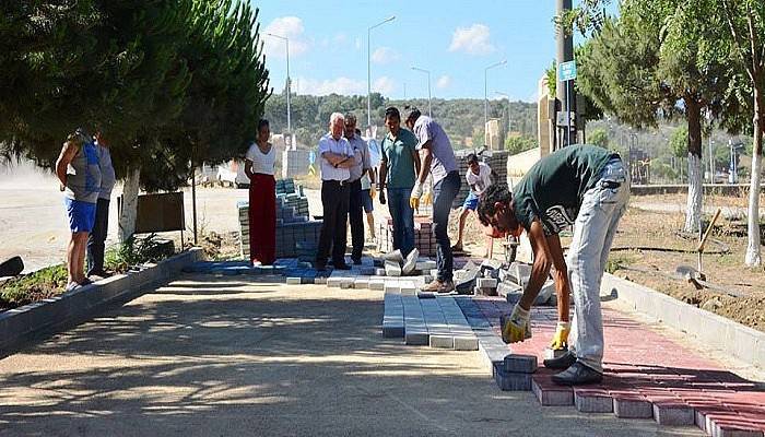 Lapseki'de Üst Yapı Çalışmaları Devam Ediyor