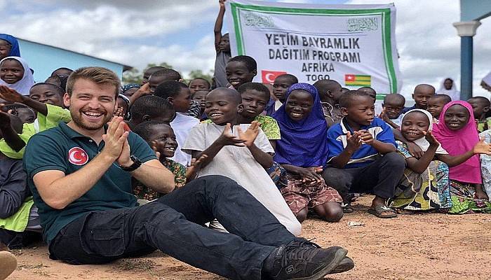 ÇOMÜ Sosyal Sorumluluk Topluluğu, Gönül Coğrafyası Afrika Projesi’ni Gerçekleştirdi