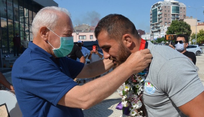 Başpehlivan Lapseki’de