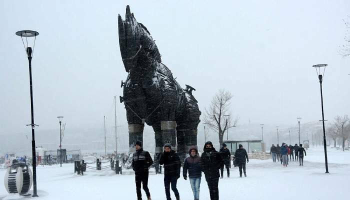 Çanakkale dondu