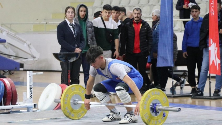  Halter şampiyonası Çanakkale’de Yapıldı