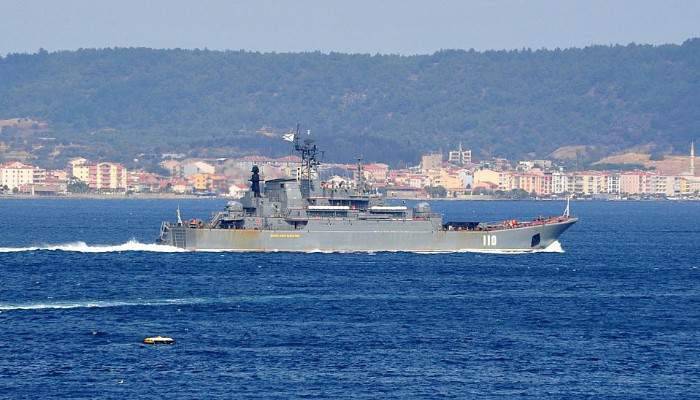  Rus savaş gemisi Çanakkale Boğazı'ndan geçti