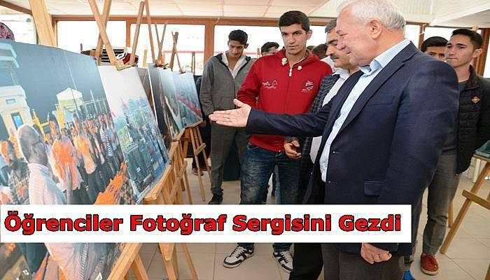 Öğrenciler Fotoğraf Sergisini Gezdi