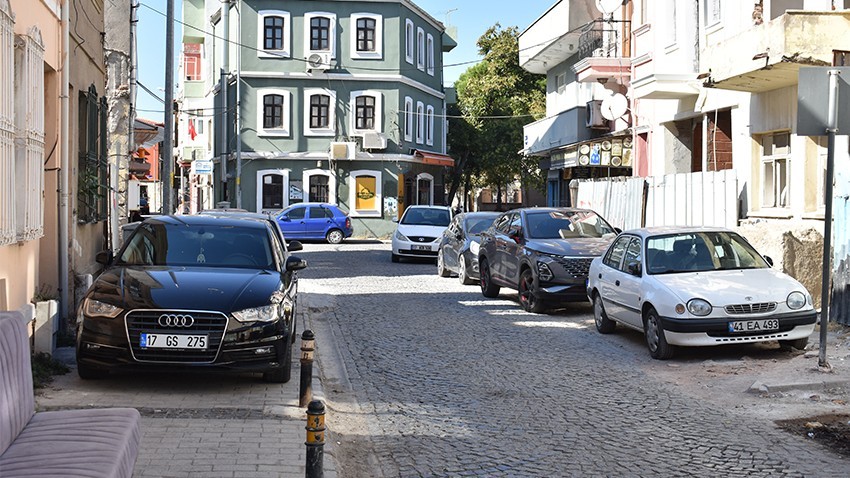 Yanlış parklar yayaları tehlikeye atıyor